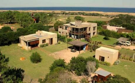 La Casita De Arena De Jose Ignacio