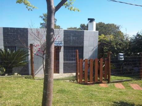 Alquilo Casa Muy Comoda A 3 Cuadras De La Playa,con Vista A Los Cerros Y El Mar