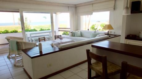 Departamento Frente Al Mar, Playa Mansa (pinares)