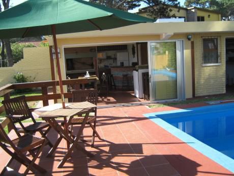 Divina Casa En La Brava Parada 6 A 1 Cuadra Mar
