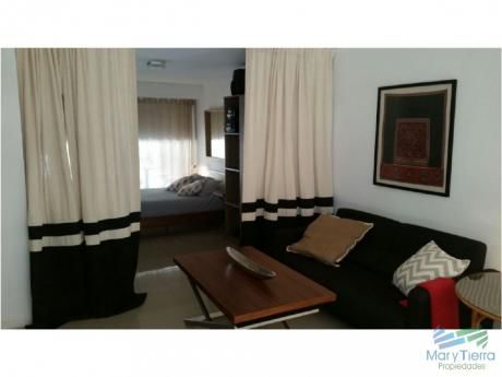 Apartamento Nuevo En Alquiler, A Metros Del Puerto.