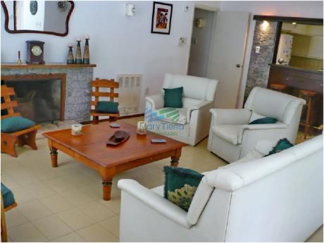 Casa Con Piscina En Venta, Rincón Del Indio, Punta Del Este.
