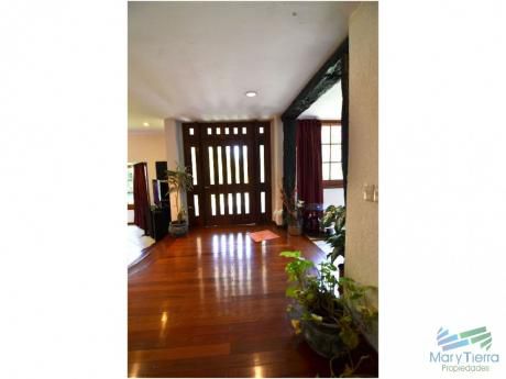En Alquiler De Temporada... Espectacular Casa En Paradas De La Mansa!