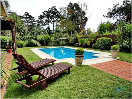 Casas En Playa Mansa