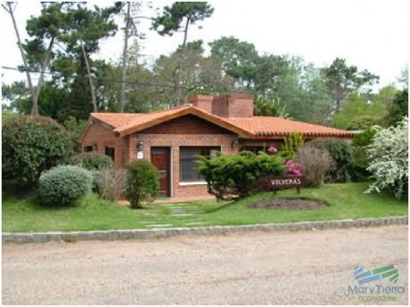 Casas En Playa Mansa