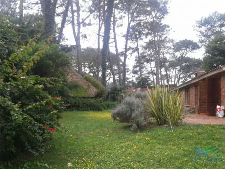 Casa En Venta. Zona San Rafael. A Pocas Cuadras De La Playa.