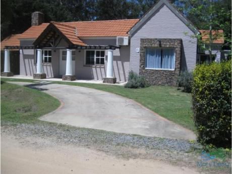 Casa De 3 Dormitorios En Alquiler Y Venta En Rincon Del Indio.