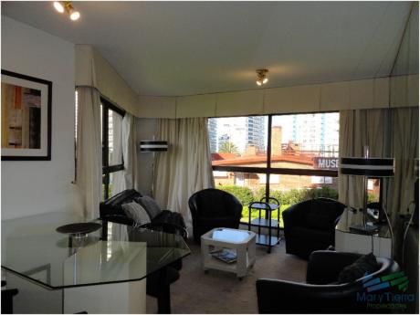 Alquilo Apartamento 1 Dormitorio Frente Al Mar, Playa Brava, Punta Del Este