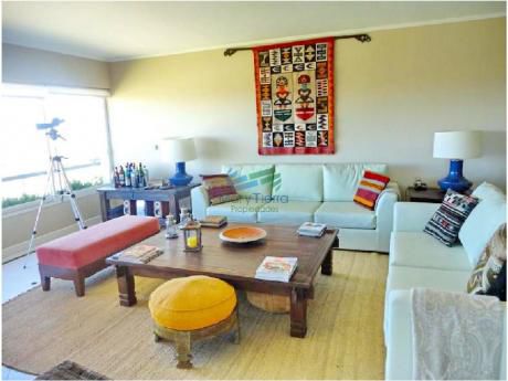 Apartamentos En Playa Brava