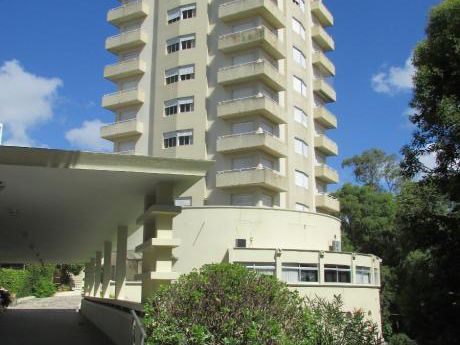 Alquilo Apto En Atlántida. Centro, Frente A Playa Mansa.