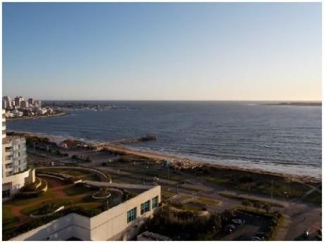 Apartamento En Alquiler 3 Dormitorios