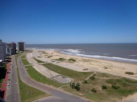 Apartamento En Alquiler 3 Dormitorios