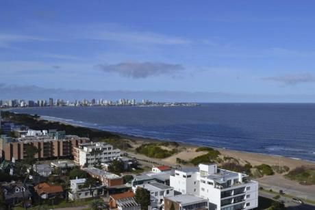 Apartamento En Alquiler 3 Dormitorios