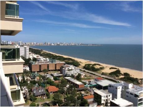 Apartamento En Alquiler 3 Dormitorios