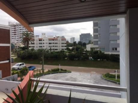 Apartamento En Alquiler 3 Dormitorios