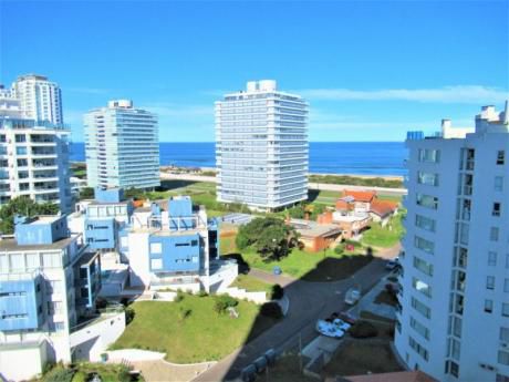 Apartamento En Alquiler 3 Dormitorios