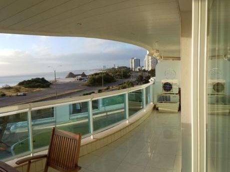 Apartamento En Alquiler 3 Dormitorios