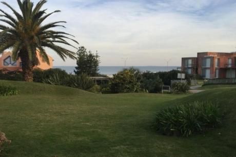 A Mts De Playa Montoya. 2 Suites + 3 Habitaciones Y Depend.