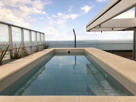 Apartamento En Alquiler 4 Dormitorios