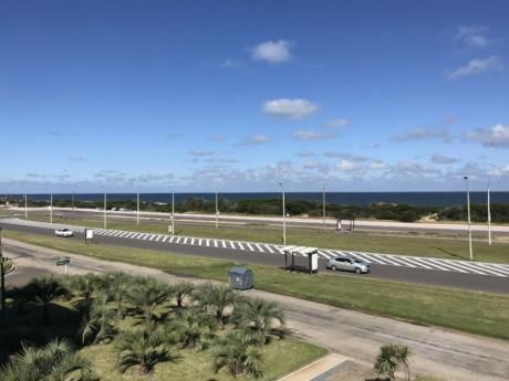 Apartamento En Alquiler 3 Dormitorios