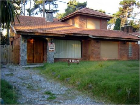 Casa En Alquiler 4 Dormitorios