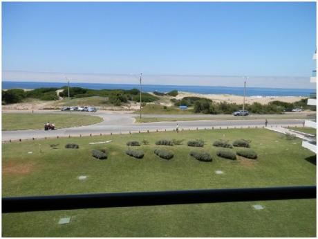 Apartamento En Alquiler 3 Dormitorios