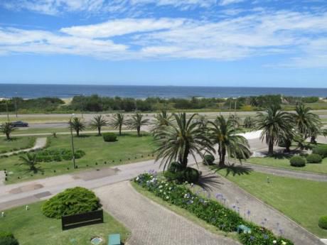 Apartamento En Alquiler 3 Dormitorios