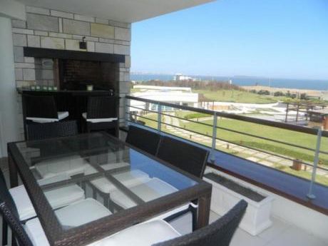Apartamento En Alquiler 4 Dormitorios