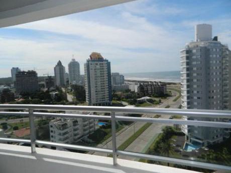 Apartamento En Alquiler 3 Dormitorios