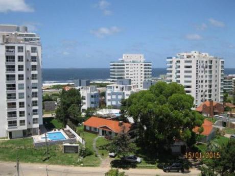 Apartamento En Alquiler 3 Dormitorios