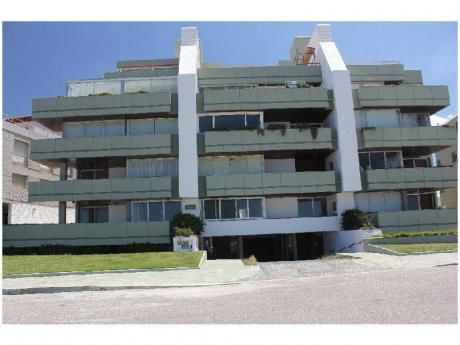 Apartamento En Alquiler 3 Dormitorios