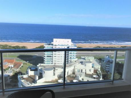 Apartamento En Alquiler 3 Dormitorios