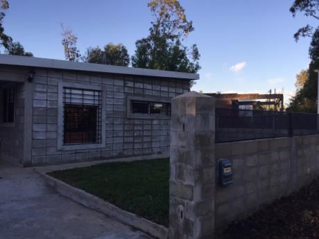 Casa Familiar Amplia A Estrenar