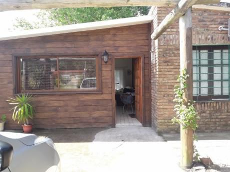 Hermosa Casa , Cómoda Sombreada, A 2 Cuadras De La Playa,
