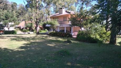 Casa Cerca A Playa Mansa + De 5 Dorm, + De 4 Baños, Barbacoa