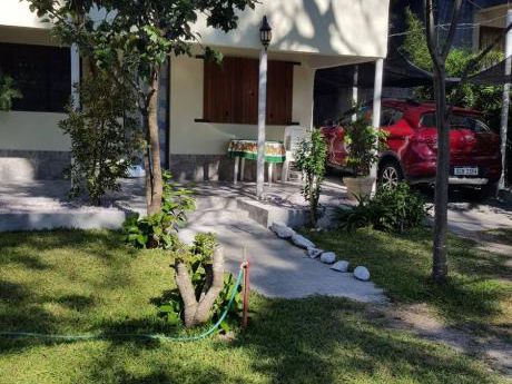 Alqilo Casita En Cuchilla Alta