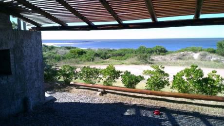 Apartamento Frente Al Mar Con Excelente Vista En Alquiler