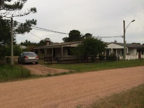 Casa Para 5 Personas En Barra Del Chuy A 2 Cuadras De Playa