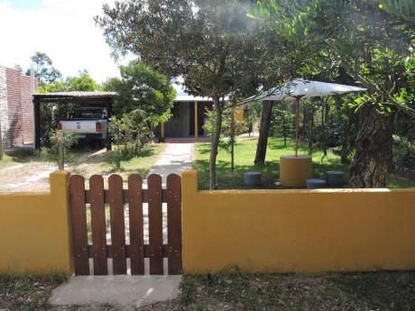 Comoda Casa Con 6 Hambientes A 40 Metros De La Playa