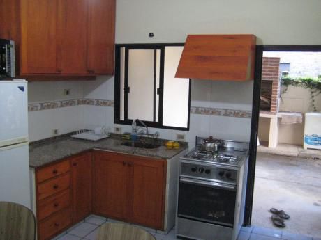 Cap 5 Personas Con Aire Acondicionado En Living Y Dormitorio