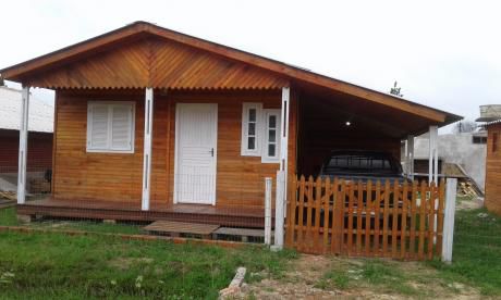 Casa 2 Dormitorios. Muy Cómoda Patio Y Parrillero