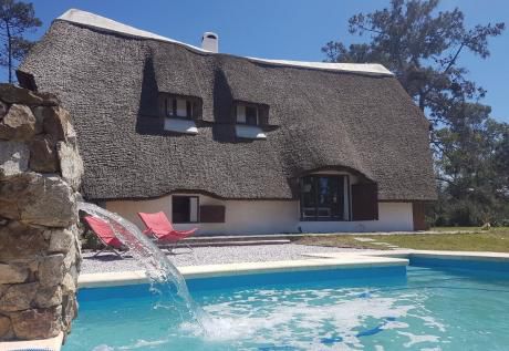 Chalet Para 8 Personas A 6 Cuadras De Playa Anaconda