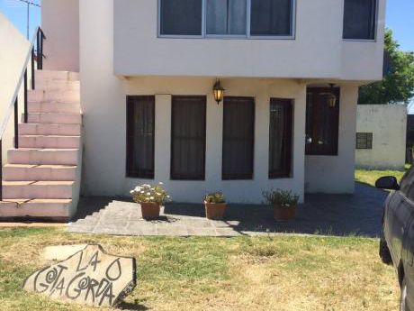 Casa Cuchilla Alta A Una Cuadra De La Playa