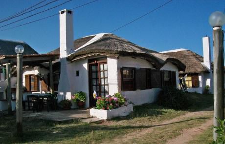 Cabañas Beija Flor - Centro De Punta Del Diablo Tel:44772030