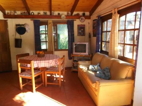 Casa De 4 Ambientes En Los Titanes