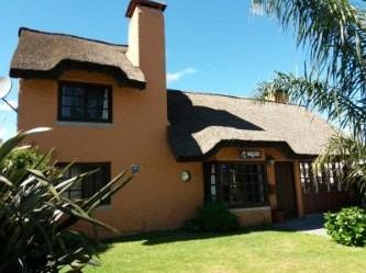 Casa Con Piscina San Fco Piriapolis