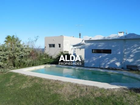 Casa Punta Colorada Con Piscina