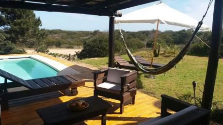 Excelente Casa Frente Al Mar Con Piscina
