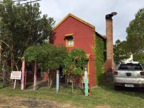 Excelente Cabaña En Barra De Valizas, A 100 Mts Del Centro