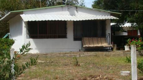 Preciosa Casa En Brio. Argentino A1 Cuadra Playa! $1500 Xdia